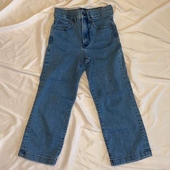 Express Cropped Wide Leg High Rise Jean - Picture 3 of 12